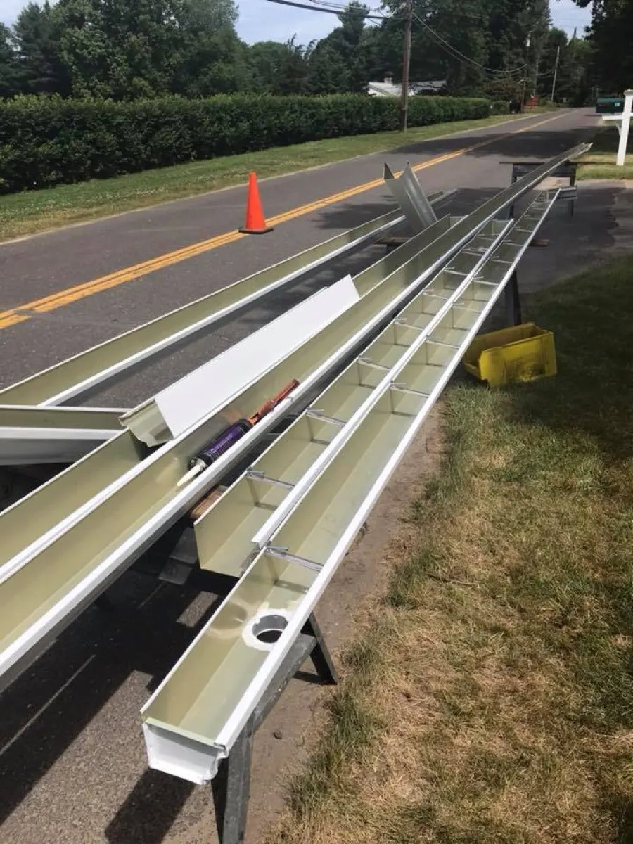 Seamless Gutters project in Oxford, CT by Martin's Aluminum